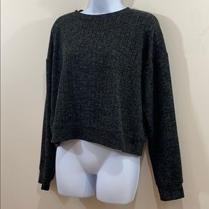 Forever 21 Long Sleeve Crop Sweater  Size M